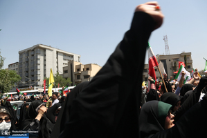 تظاهرات جمعه های خشم و نصر