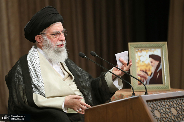 دفاع رهبر معظم انقلاب از امام، اعتدال و آیت الله هاشمی