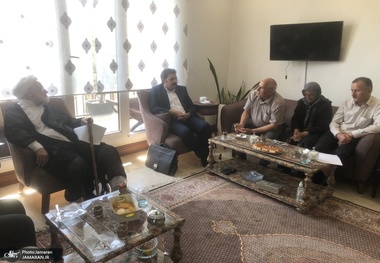 مهدی کروبی: از آقای اژه‌ای مصرانه می‌خواهم به دو پرونده «پخشان عزیزی» و «شریفه محمدی» توجه ویژه داشته و از اختیارات قانونی‌شان در ماده ۴۷۷ استفاده کنند