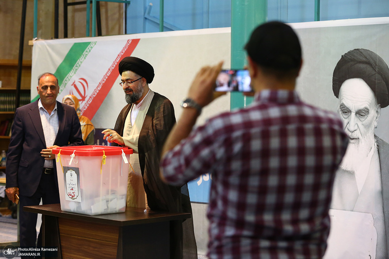 مرحله دوم انتخابات ریاست جمهوری چهاردهم در حسینیه جماران - 5