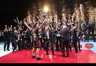 پروجا قهرمان جام حذفی والیبال ایتالیا شد+تصاویر
