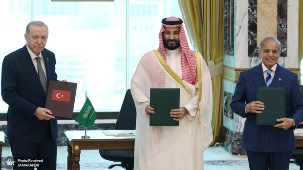 میدل‌ایست‌آی: عربستان با عضویت مصر در توافق مکه مخالفت کرد