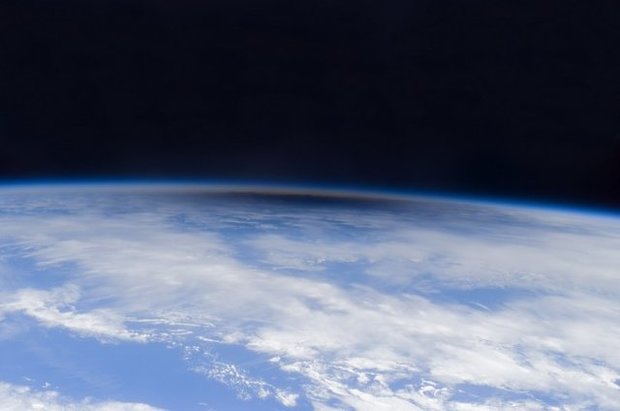 با بررسی امواج کسوف رابطه پیچیده بین جو زمین، خورشید و ماه شناسایی شد
