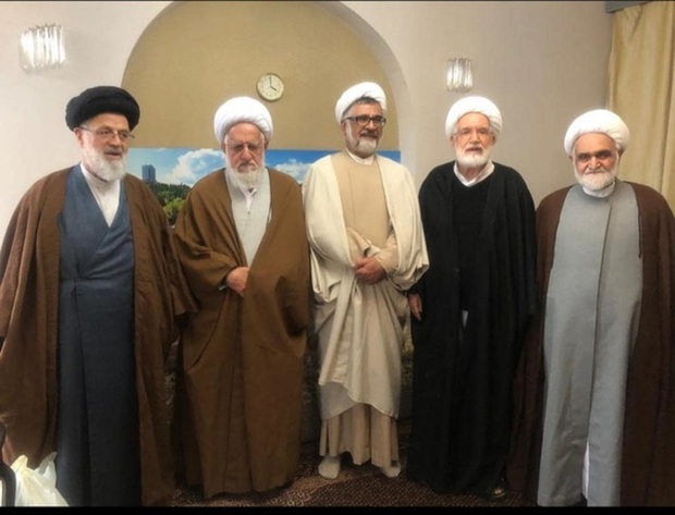 در جلسه اعضای مجمع مدرسین حوزه علمیه قم با مهدی کروبی چه گذشت؟