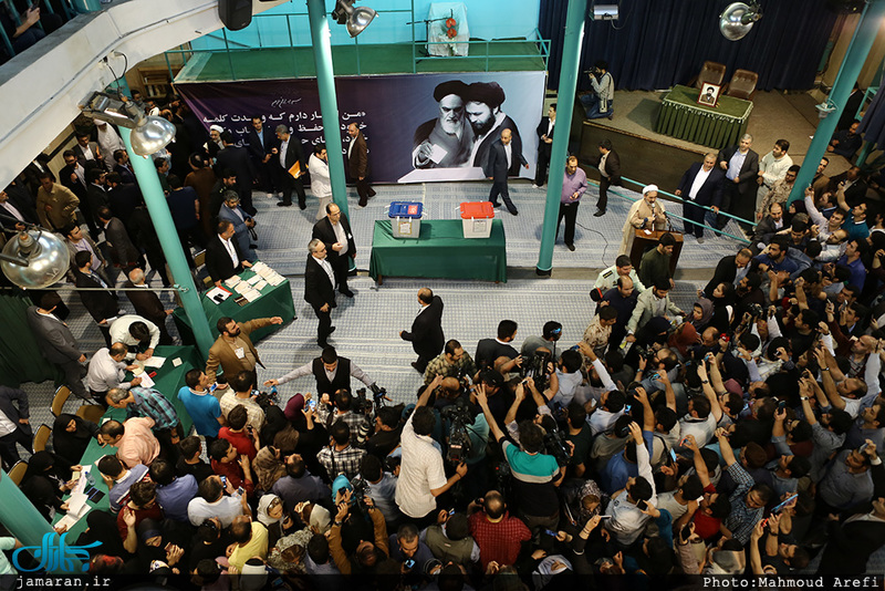 انتخابات ریاست جمهوری و پنجمین دوره‌ی انتخابات شوراهای اسلامی-حسینیه جماران