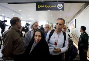  بدرقه نخستین گروه زائران خانه خدا 