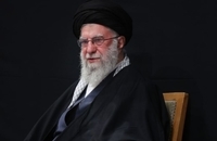 اولین شب مراسم عزاداری ایام شهادت حضرت زهرا(س) با حضور رهبر انقلاب (1)