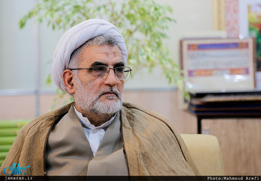 حشمتی: وقتی نمی‌گذارید افرادی از خود دفاع کنند از قرآن فاصله دارید /حوزه علمیه همه تمرکز خود را بر فقه و احکام گذاشته و آسیب دیده است/ در صدا و سیما به علمیت قرآن توجه نمی‌‌شود