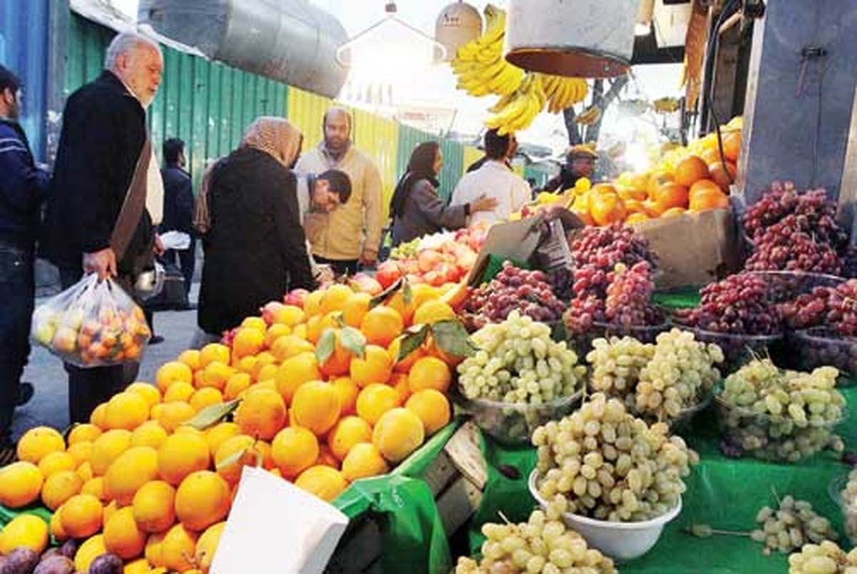 گلایه بهره برداران میادین میوه و تره بار از قاچاق میوه