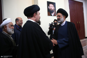دیدار ئیس بنیاد شهید و جمعی از معانین با سید حسن خمینی
