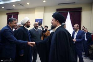 دیداررئیس و جمعی از کارکنان بنیاد مستضعفان با سید حسن خمینی