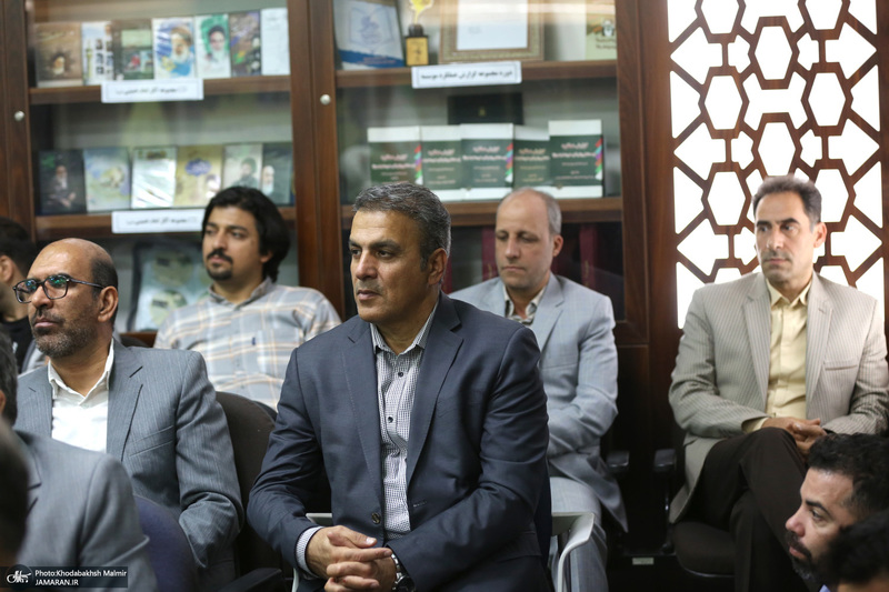 دیدار کارکنان موسسه تنظیم و نشر آثار امام خمینی (س) با حجت الاسلام و المسلمین علی کمساری