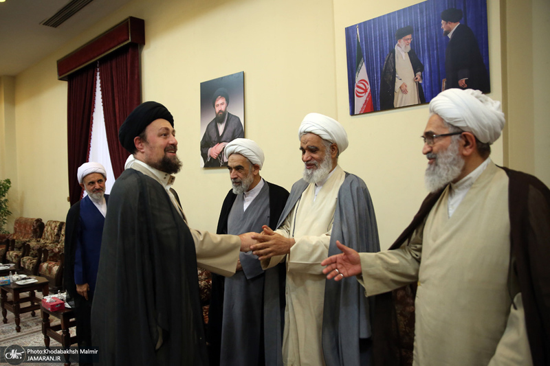 حاشیه های تجدید میثاق اعضای مجلس خبرگان رهبری با آرمان های امام خمینی (س)