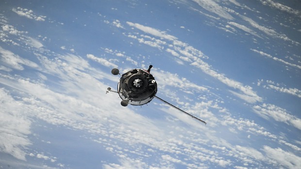 راهکارهایی برای کسانی که علاقه‌مند به پرتاب ماهواره هستند
