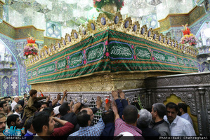 آغاز دهه فرخنده کرامت در حرم حضرت معصومه (س)