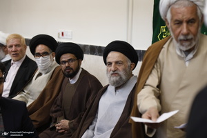 عمامه گذاری طلاب توسط مراجع عظام تقلید در روز میلاد امام علی (ع)‎