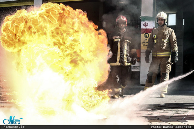 رئیس بیمارستان سوانح سوختگی مطهری: سالانه 100 هزار کارگر در کشور می‌سوزند/ هزینه درمان سوختگی باید رایگان شود