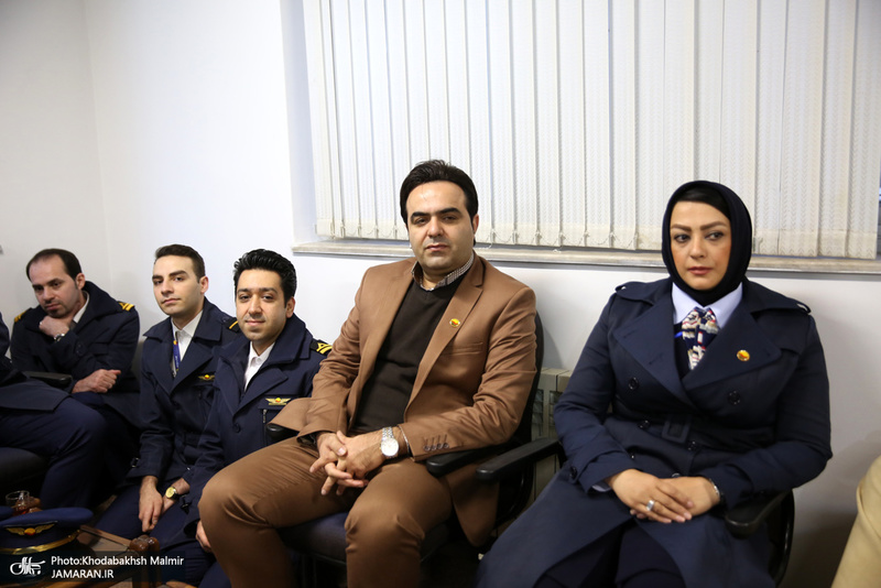 دیدار مدیر عامل و  کارکنان کیش ایر با یادگار امام