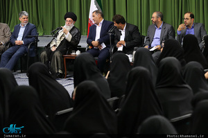 دیدار جمعی از شاعران و اهالی فرهنگ و ادب با رهبر معظم انقلاب