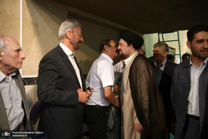 دیدار جمعی از پیشکسوتان ورزش کشور با سید حسن خمینی