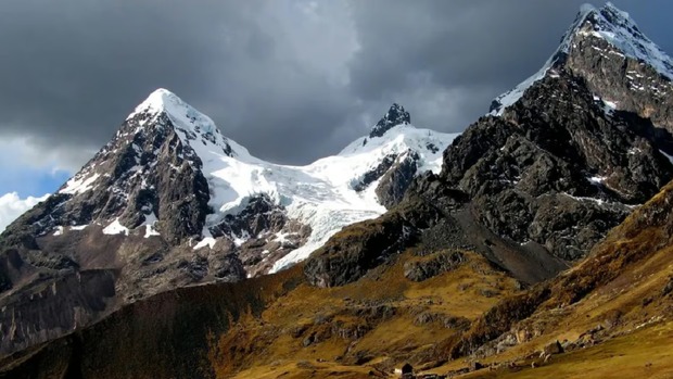 بیشترین و کم‌جاذبه‌ترین مکان‌های روی زمین کجا هستند؟
