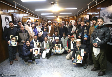 بازدید جمعی از گردشگران پاکستانی از جماران