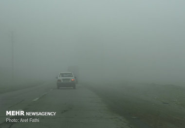 جاده‌های استان سمنان همچنان لغزنده است