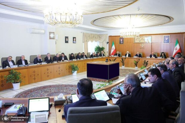 ریاست جمهوری ایران: وزیر دفاع گزارشی درباره استقرار نظامی دشمن ارائه داد