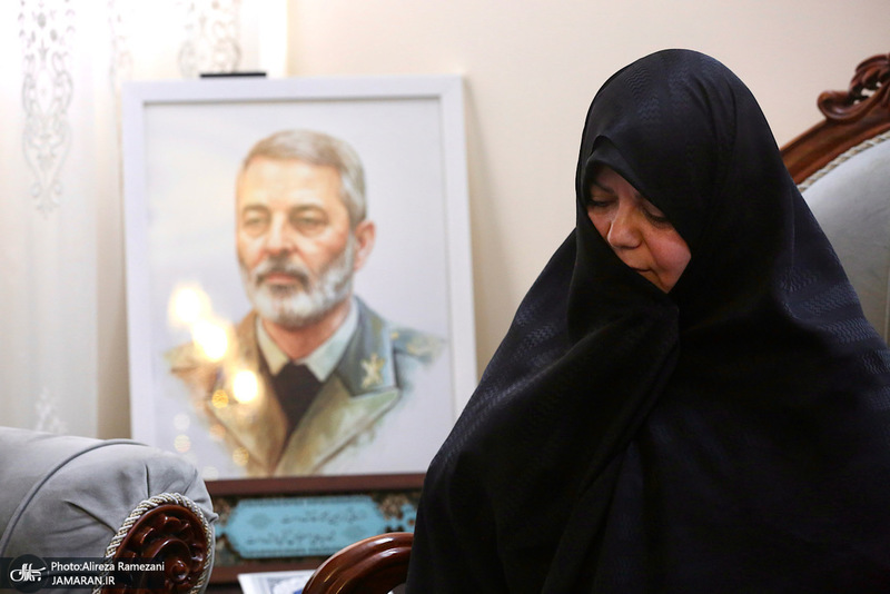 بازدید معاون امور زنان و خانواه ریاست جمهوری از منزل سپهبد شهید سید عبدالرحیم موسوی