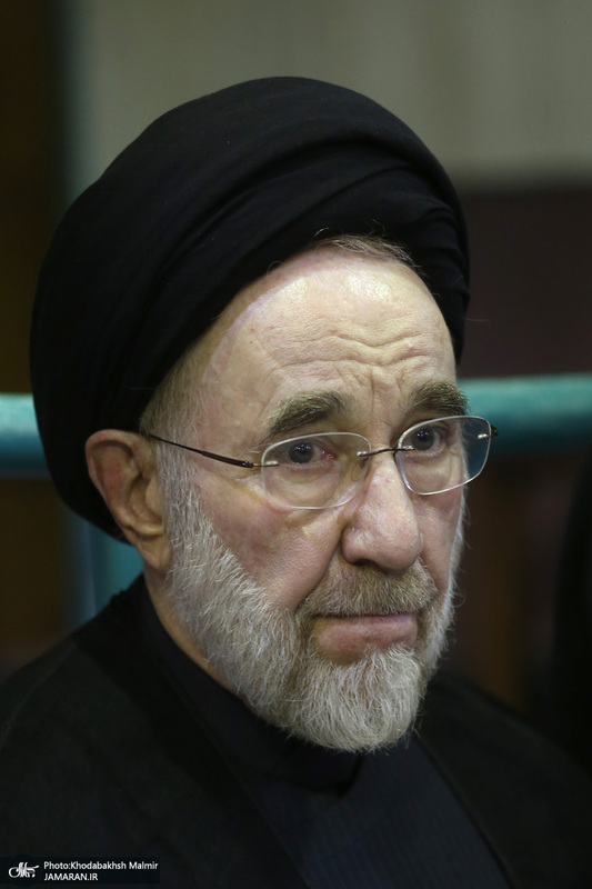 مراسم تشییع مرحوم آیت الله آقای حاج شیخ حسین هاشمیان در حسینیه جماران -2