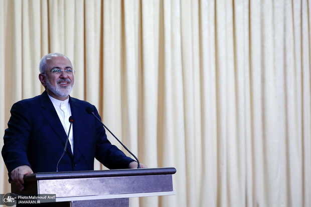  بیانیه‌ جمعی از دیپلمات‌های ارشد ایران در حمایت از ظریف