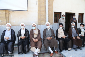 تجمع طلاب و اساتید حوزه علمیه قم در حمایت از مردم فلسطین و محکومیت حادثه تروریستی افغانستان‎