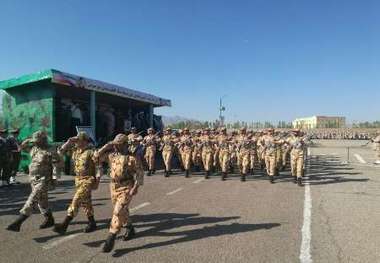 فرماندار جلفا: ارتش ایران در بالاترین سطح آمادگی و قدرت قرار دارد