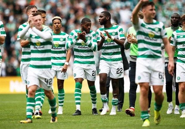 لیگ برتر اسکاتلند نیمه تمام ماند
