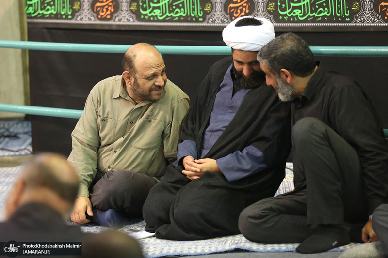 مراسم تجدید بیعت جهادگران با رهبر انقلاب در حسینیه جماران