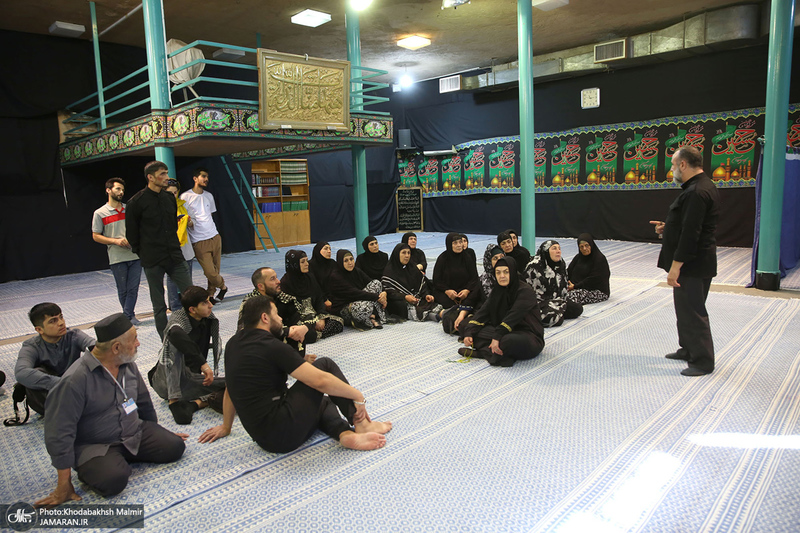 بازدید جمعی از زائرین اباعبدالله الحسین (ع) از کشور ترکیه از جماران