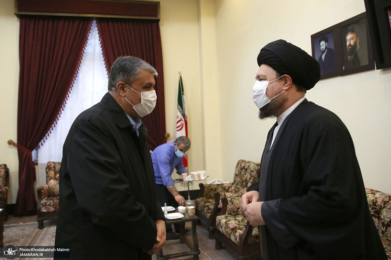 حاشیه های تجدید میثاق رئیس جمهور و اعضای دولت با آرمان های حضرت امام (س)