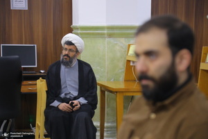 اهدا آثار برتر خوشنویسان به موسسه تنظیم و نشر آثار امام خمینی (س) نمایندگی قم