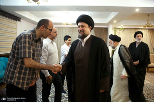دیدار سید حسن خمینی با حجت الاسلام و المسلمین سید هادی خامنه‌ای