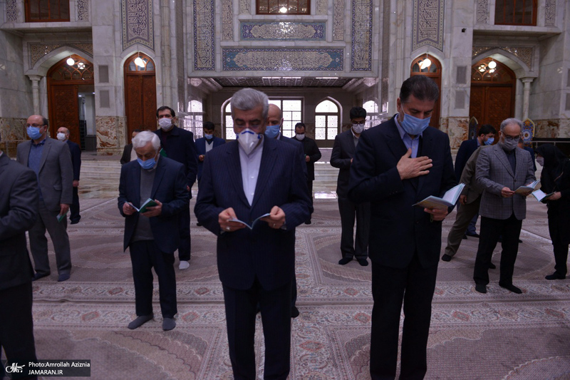 تجدید میثاق وزیر و کارکنان وزارت نیرو با آرمان های حضرت امام(س)