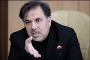 وزیر راه و شهرسازی به مناطق زلزله‌زده رفت