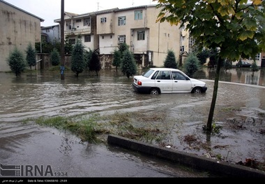 کانال های رفع آبگرفتگی در شهرک عباس آباد آستارا ساخته شد