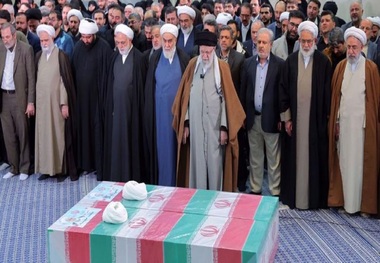 Ayatollah Khamenei leads funeral prayers for assassinated Supreme Court judges