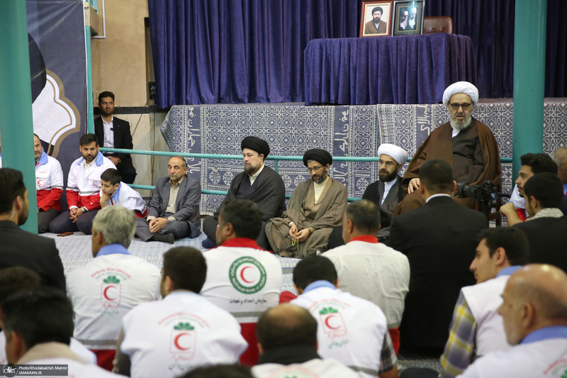 تجدیدمیثاق اعضای سازمان جوانان جمعیت هلال احمر با آرمان‌های امام خمینی(س)؛