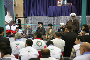 تجدیدمیثاق اعضای سازمان جوانان جمعیت هلال احمر با آرمان‌های امام خمینی(س)؛