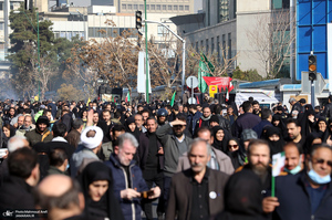 تشییع پیکرهای 110 شهید گمنام دفاع مقدس در تهران - 2