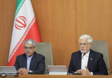 عارف: نخبگان و تریبون‌داران اظهاراتی مطرح نکنند که موجب کاهش وحدت و انسجام ملی شود/ مخاطب سخنان اخیر رهبر معظم انقلاب نخبگان کشور بوده است/ برنامه‌‌ریزی خوبی برای آغاز سال تحصیلی انجام شده است