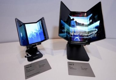 رونمایی از موبایل دوبار تاشو سامسونگ 
