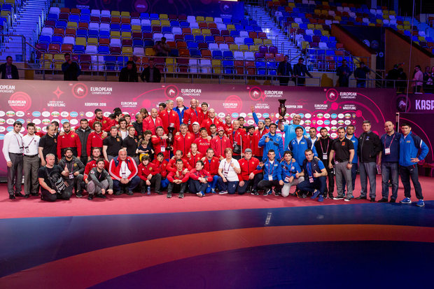 قهرمانی روسیه در  رقابت های کشتی فرنگی اروپا 
