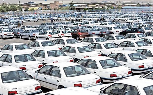 تا پایان آذر 65 هزار خودرو رسوبی به بازار عرضه می شود